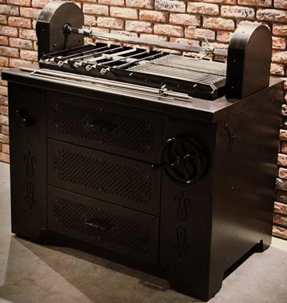 Мангал на углях GRILL MASTER УМБ (с тумбами)